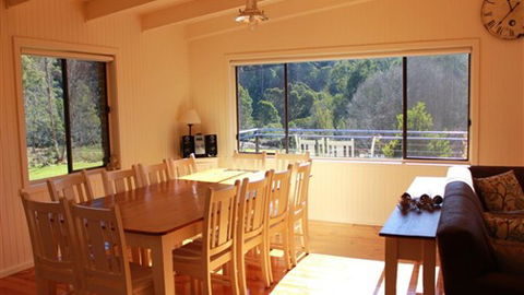 Riversong - Accommodation 4U 0