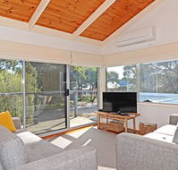 Barrakee Beach House - Anglesea - Accommodation 4U