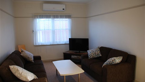 Ballarat Cottage On Park - Accommodation 4U 2