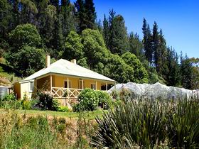 Bishops Adelaide Hills - Willow Cottage - Accommodation 4U 0