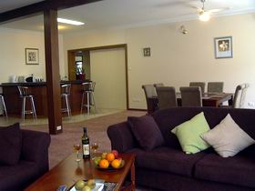 Hall Manor - Accommodation 4U 1
