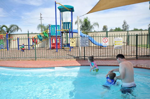 Albury All Seasons Tourist Park - Accommodation 4U 5
