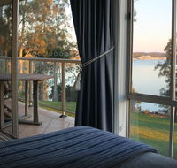 Anne's Waterfront Haven Bed  Breakfast - Accommodation 4U