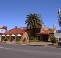 Burke  Wills Motor Inn - Accommodation 4U