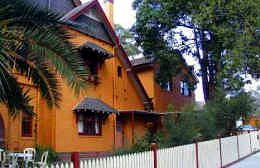 Burwood Bed & Breakfast - Accommodation 4U 5