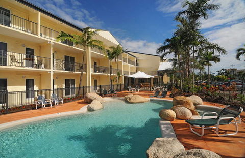 Cairns Queenslander Hotel & Apartments - Accommodation 4U 0