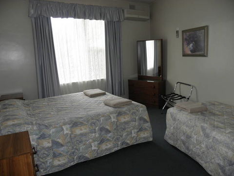 Capri Lodge Apartments - Accommodation 4U 6