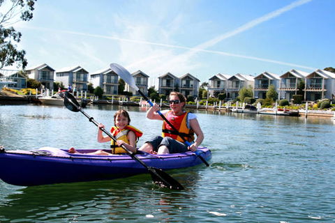 Captains Cove Waterfront Apartments - Accommodation 4U 0