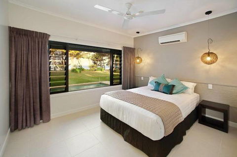 Castaways Resort And Spa, Mission Beach - Accommodation 4U 0