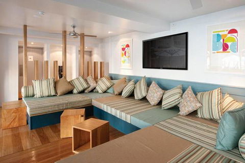 Castaways Resort And Spa, Mission Beach - Accommodation 4U 6