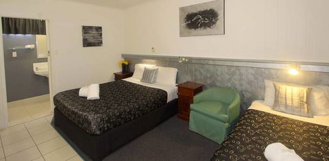 Charm City Motel - Accommodation 4U 2