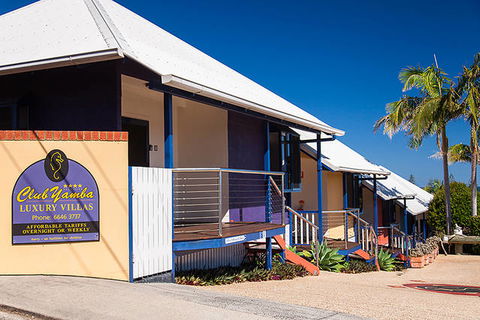 Club Yamba Luxury Hilltop Villas - Accommodation 4U 13