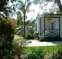 Coastal Palms Holiday Park - Accommodation 4U