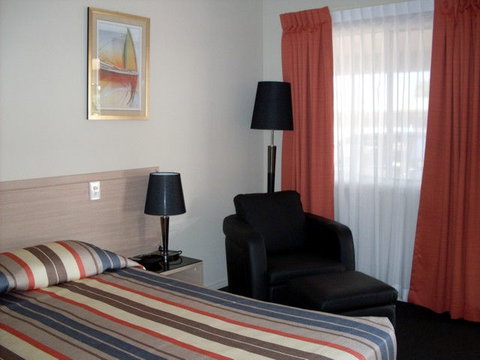 Cobar Central Motor Inn - Accommodation 4U 1