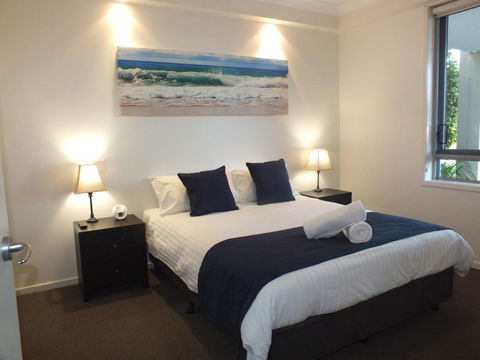 Pacific Marina Apartments - Accommodation 4U 2
