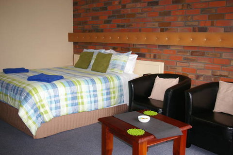 Coorrabin Motor Inn - Accommodation 4U 0