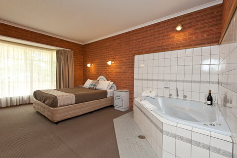 Econolodge Heritage Inn - Accommodation 4U 4