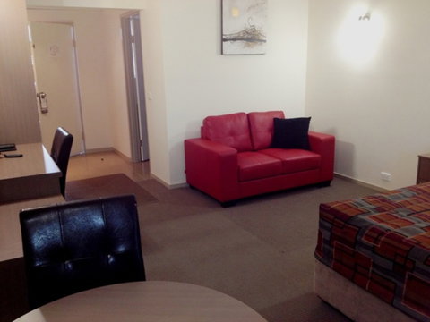 Econolodge Heritage Inn - Accommodation 4U 8