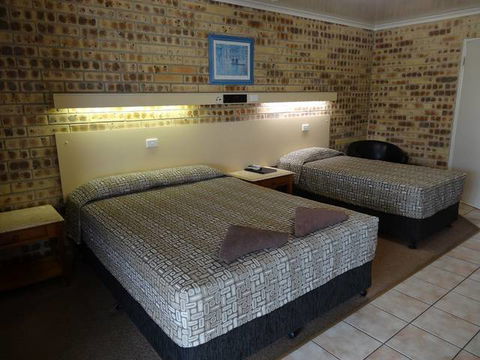 Gin Gin Central Motel - Accommodation 4U 1