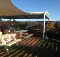 Gympie Caravan Park - Queens Park - Accommodation 4U