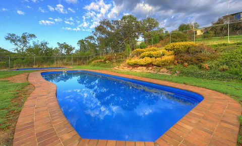 Inland Waters Holiday Park Mookerawa Waters - Accommodation 4U 3
