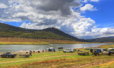 Inland Waters Holiday Park Mookerawa Waters - Accommodation 4U 2