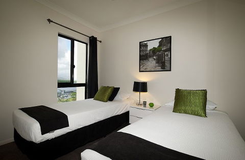 Jack & Newell Cairns Holiday Apartments - Accommodation 4U 0