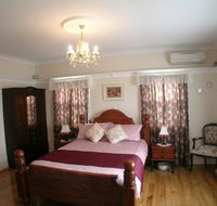 Johnstone's on Oxley Bed  Breakfast