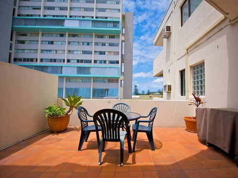 Manly Beach Holiday & Executive Apartments - Accommodation 4U 0