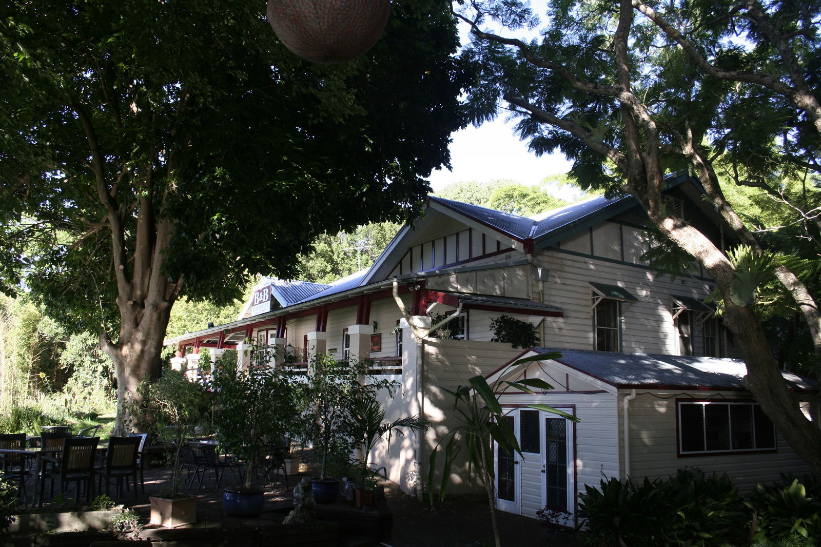  Accommodation 4U