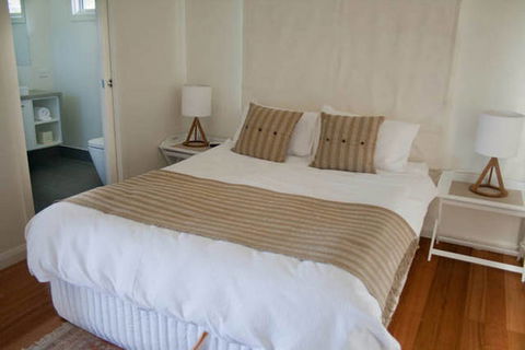Orani Vineyard Guest House - Accommodation 4U 1