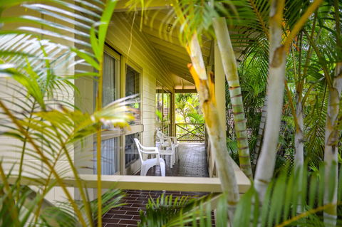 Pacific Palms Resort - Accommodation 4U 5