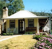 Price Morris Cottage - Accommodation 4U