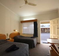 Rest Point Motor Inn and Hereford Steakhouse - Accommodation 4U