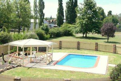 Rest Point Motor Inn And Hereford Steakhouse - Accommodation 4U 3