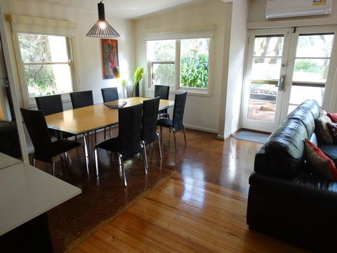Ripples N Tonic - Accommodation 4U 4