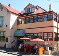 Jamison Guesthouse and The Rooster Restaurant - Accommodation 4U
