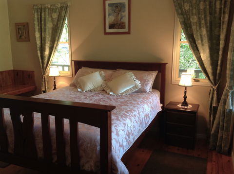 Maleny Country Cottages - Accommodation 4U 0