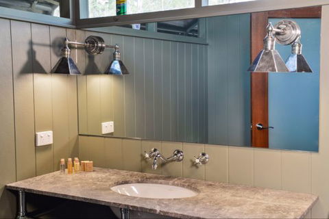 Arnhemland Barramundi Nature Lodge - Accommodation 4U 11