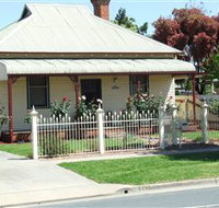 Serenity On The Border Self Catered Bed  Breakfast - Accommodation 4U
