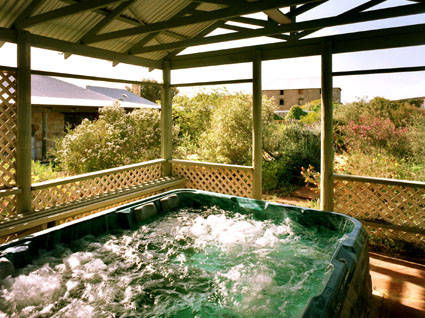 Rock Of Ages Cottage B&B - Accommodation 4U 0