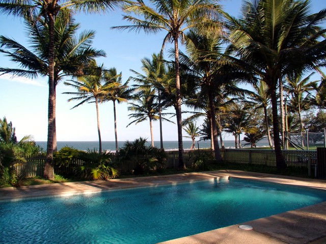 Sarina Beach QLD Accommodation 4U