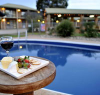 Statesman Motor Inn - Accommodation 4U