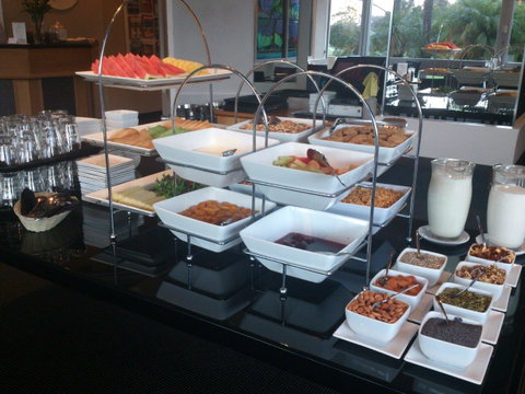Sullivans Hotel - Accommodation 4U 1
