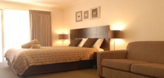 Tea House Motor Inn and Apartments - Accommodation 4U