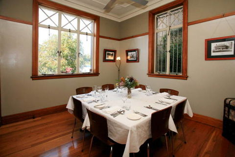 The Bank Guesthouse - Accommodation 4U 6