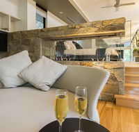 The Feathered Nest - Luxury Wildlife Retreat - Accommodation 4U