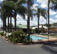Town  Country Motor Inn Tamworth - Accommodation 4U