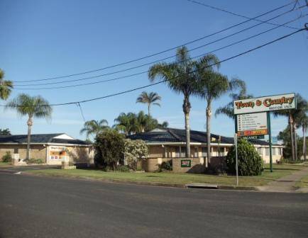 Town & Country Motor Inn Tamworth - Accommodation 4U 1