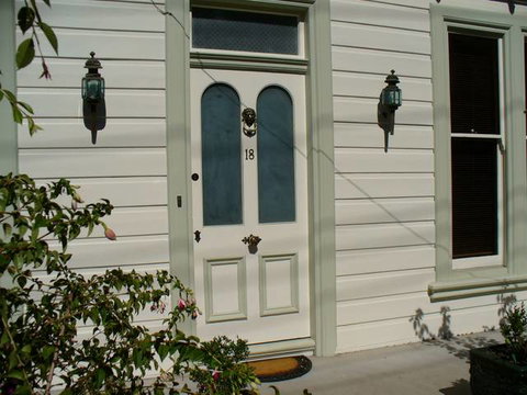 TRC House - Accommodation 4U 1